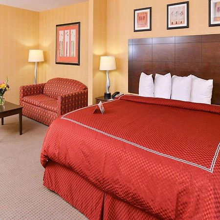 Quality Suites Stratford Ngoại thất bức ảnh