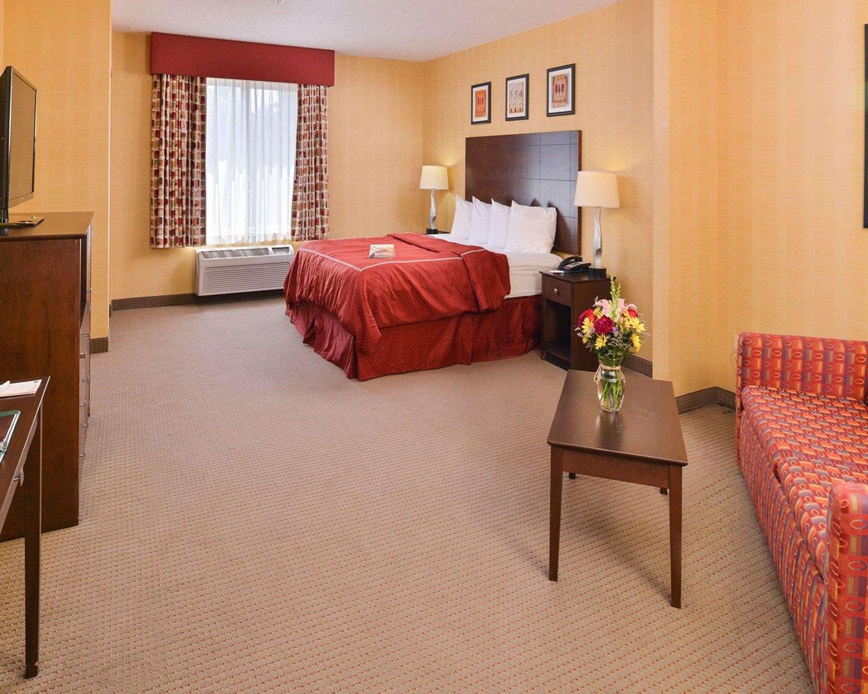 Quality Suites Stratford Ngoại thất bức ảnh