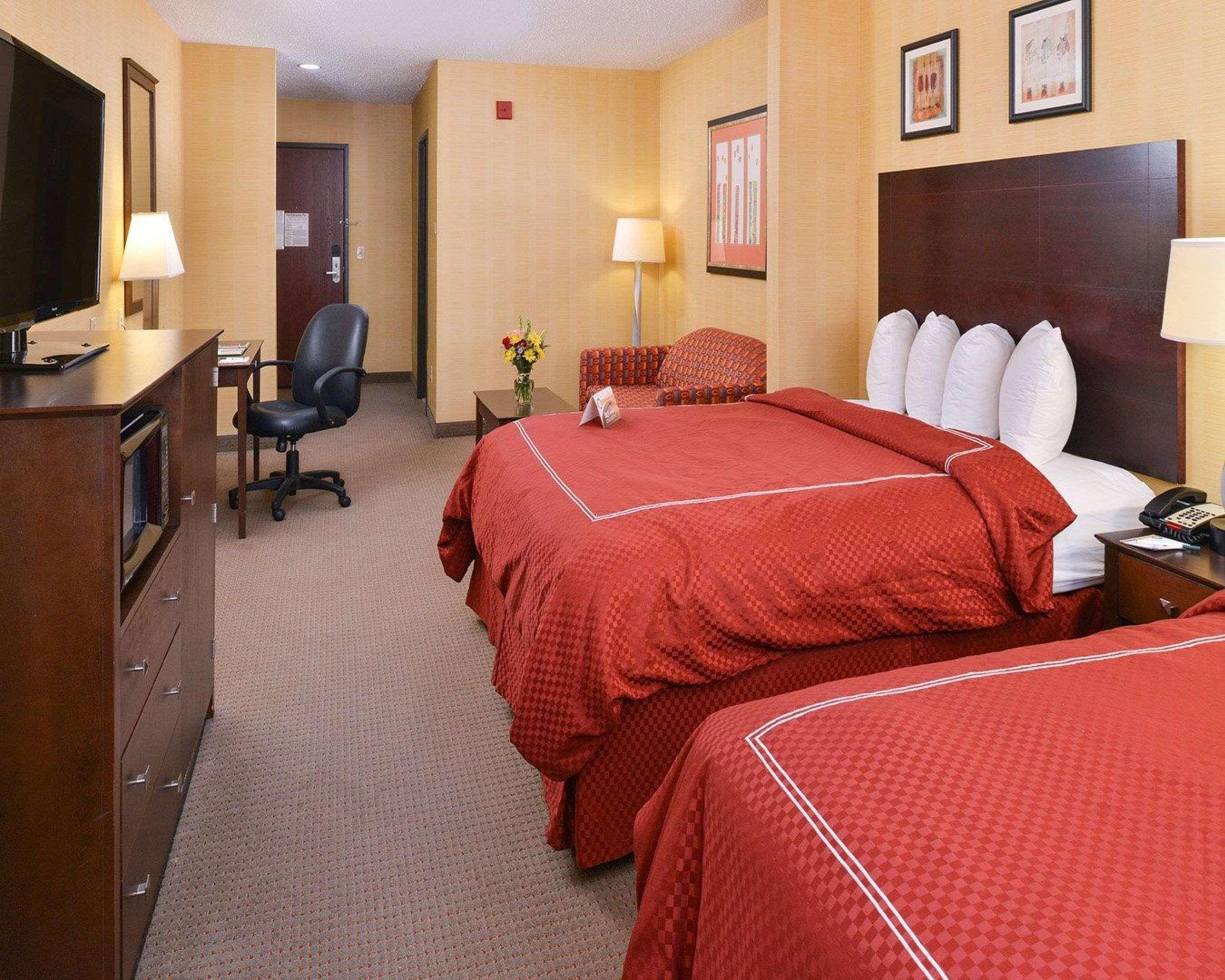 Quality Suites Stratford Ngoại thất bức ảnh