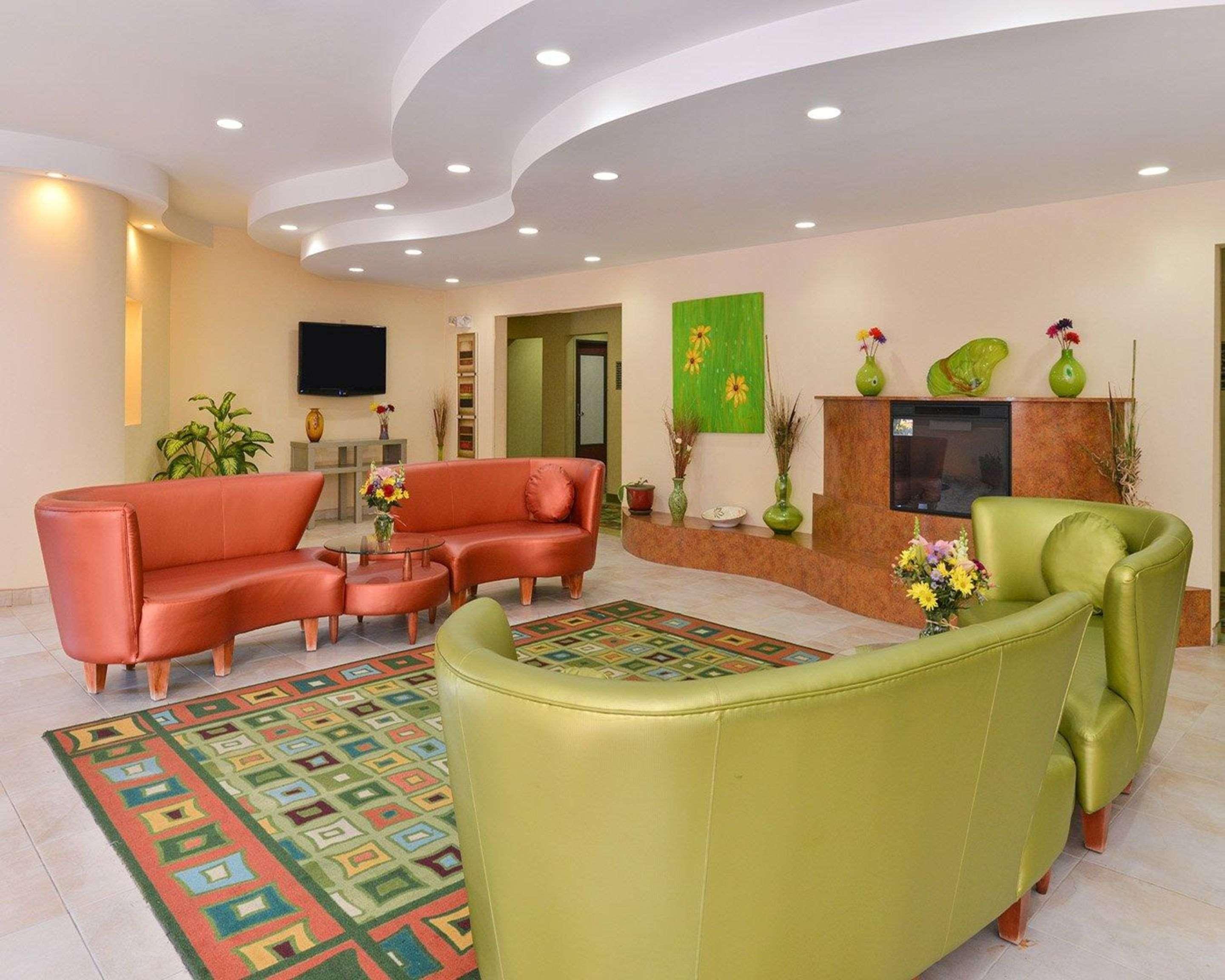 Quality Suites Stratford Ngoại thất bức ảnh