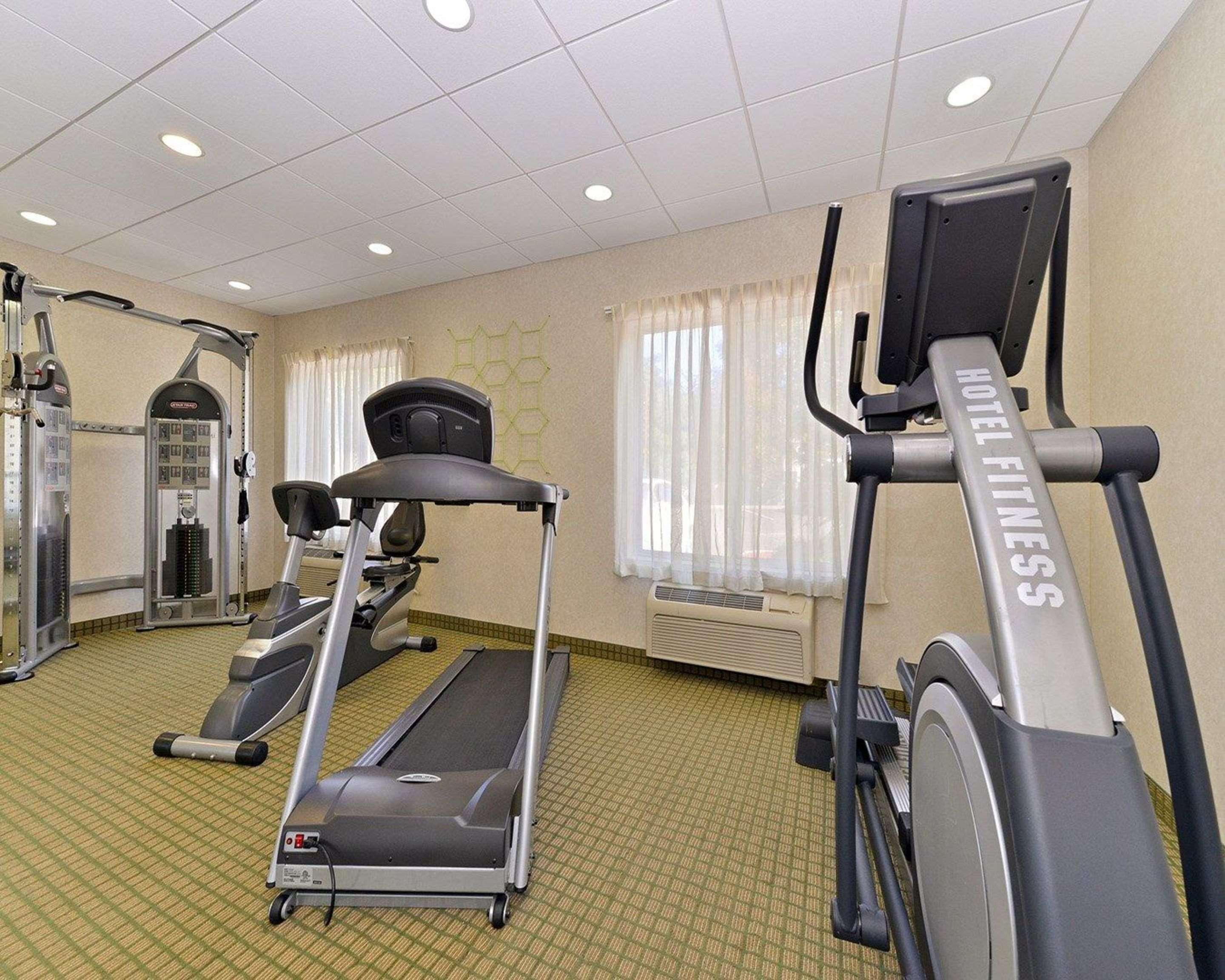 Quality Suites Stratford Ngoại thất bức ảnh