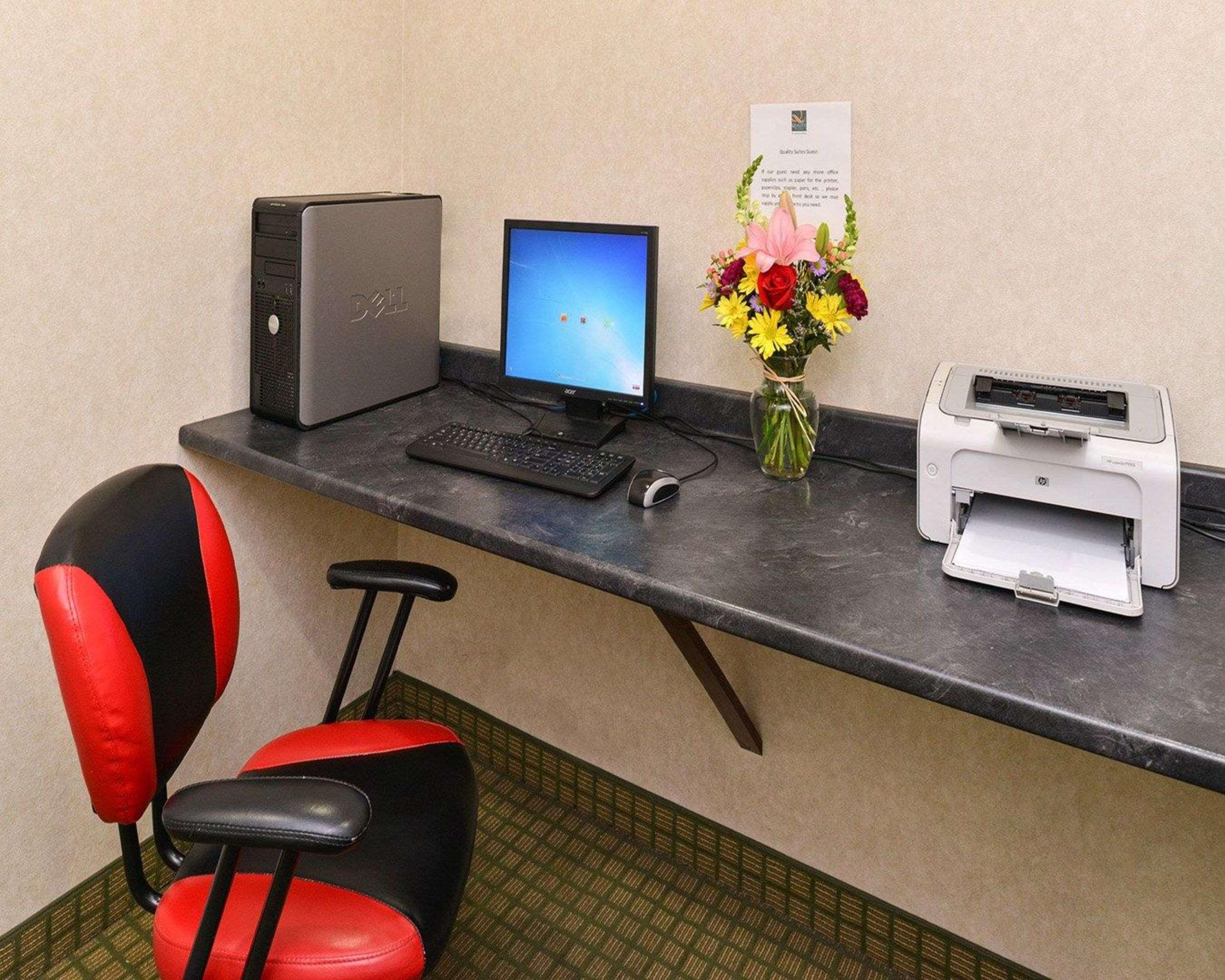 Quality Suites Stratford Ngoại thất bức ảnh