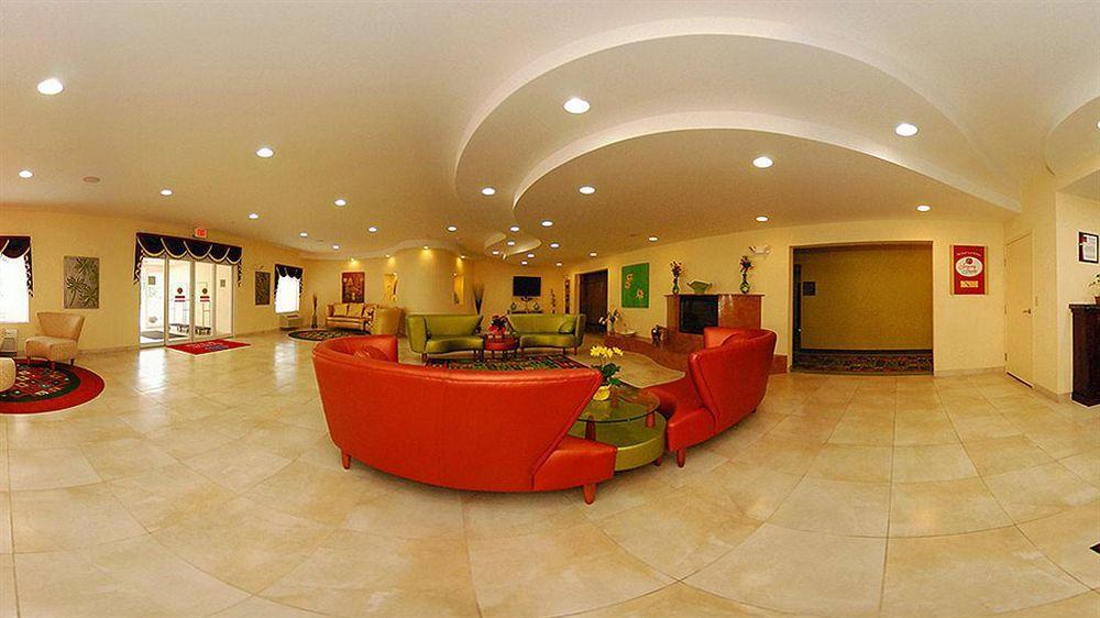 Quality Suites Stratford Ngoại thất bức ảnh