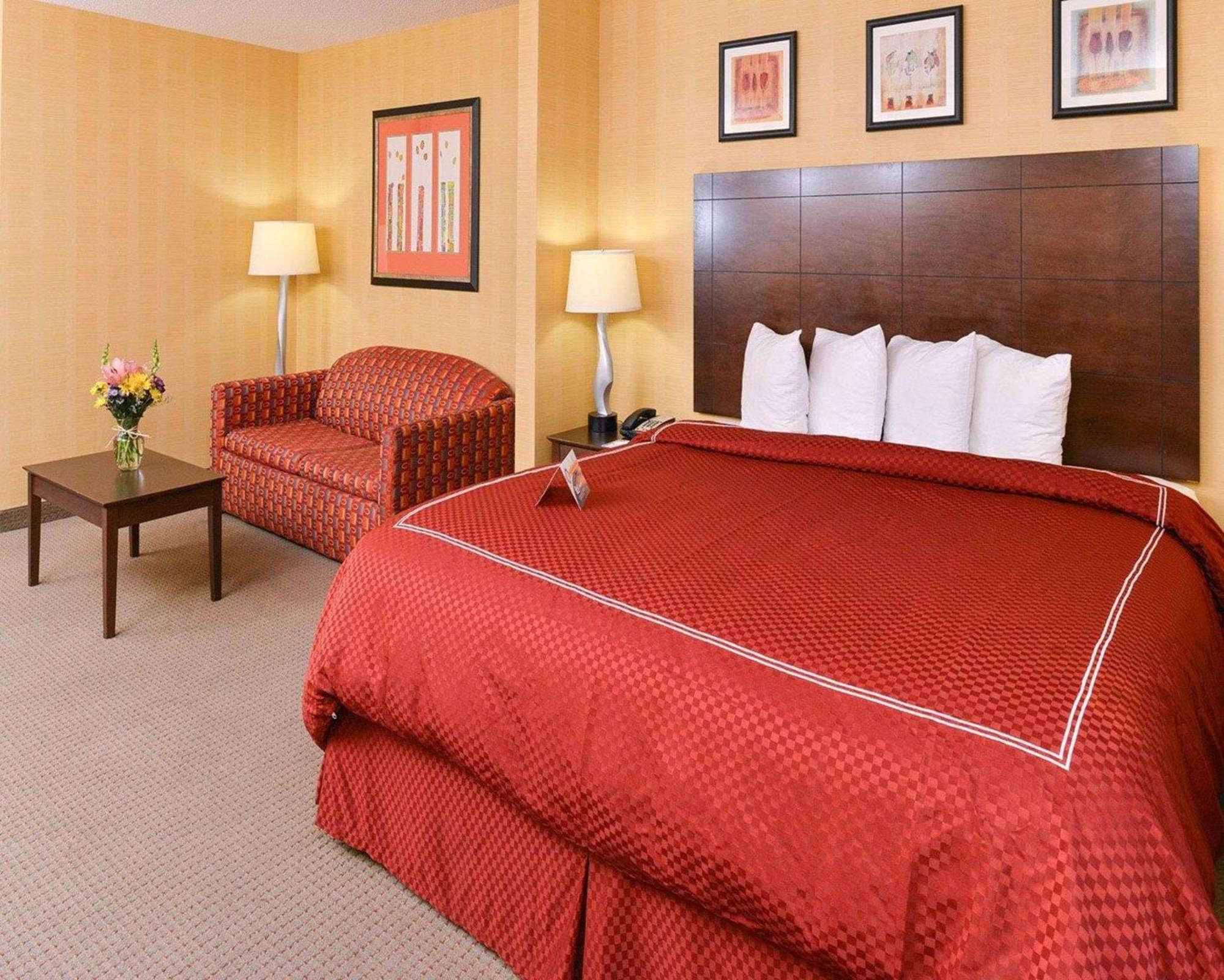 Quality Suites Stratford Ngoại thất bức ảnh