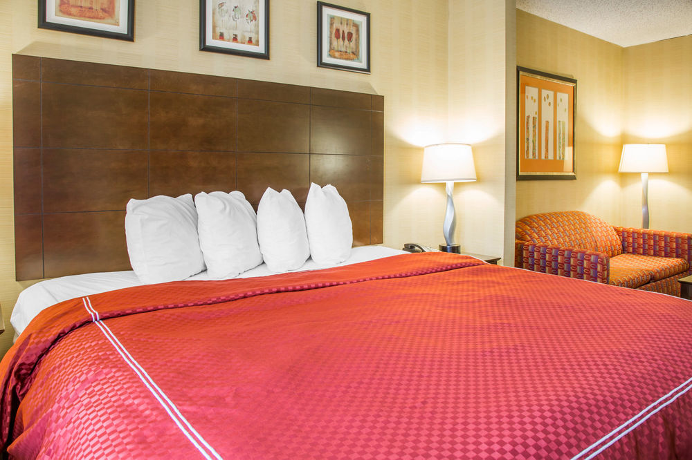 Quality Suites Stratford Ngoại thất bức ảnh